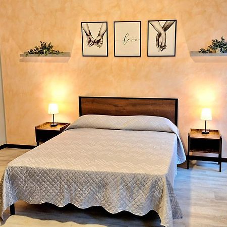 Civic153 - Al Glicine Apartments Verona Eksteriør billede